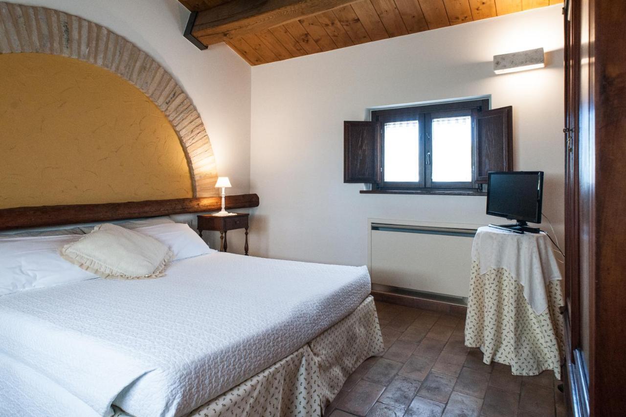 Villa Coralia Agriturismo Osimo Luaran gambar
